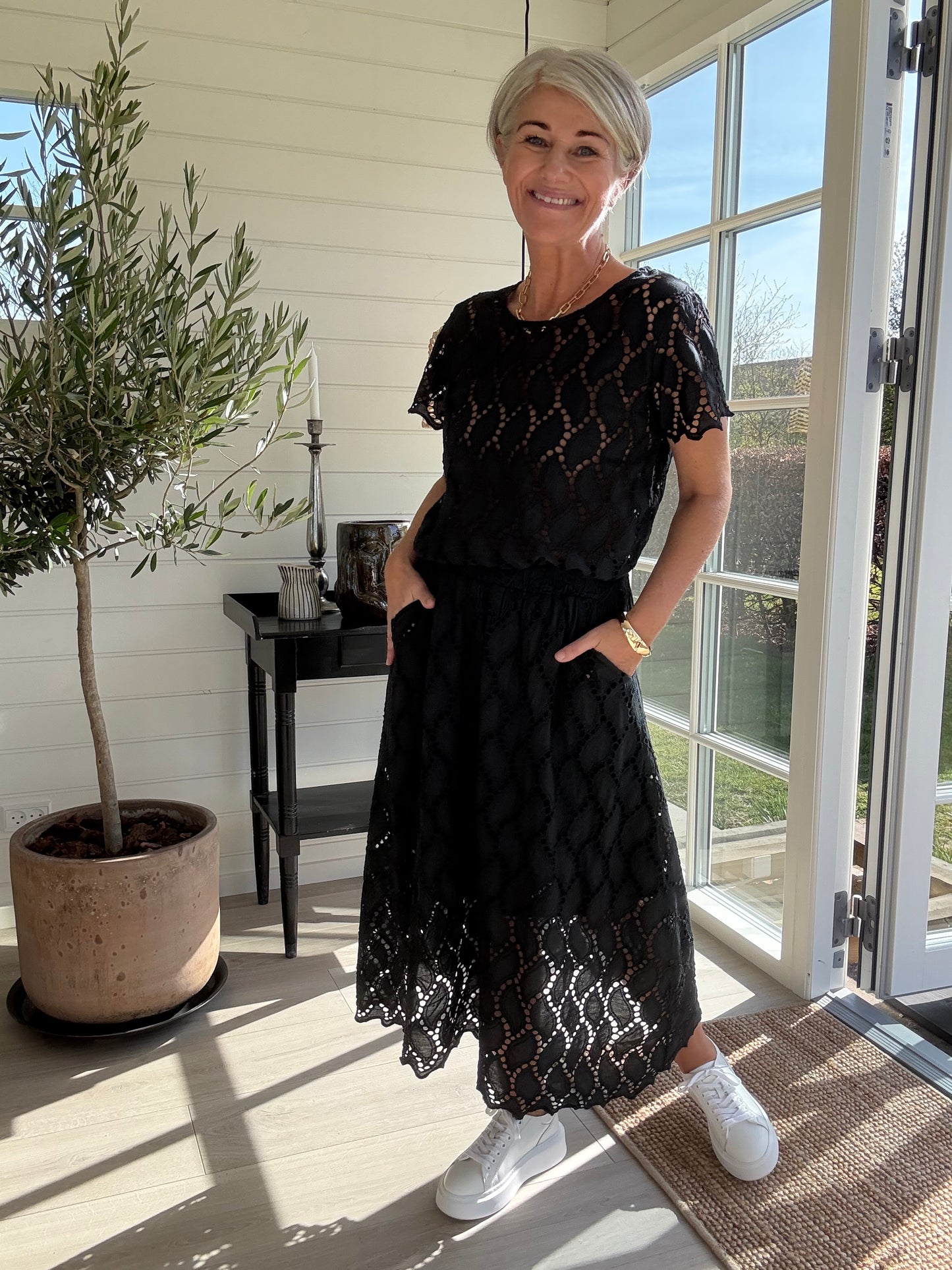 FREYA LACE NEDERDEL BLACK COLOUR