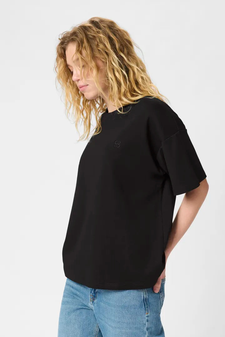 Dana T-Shirt