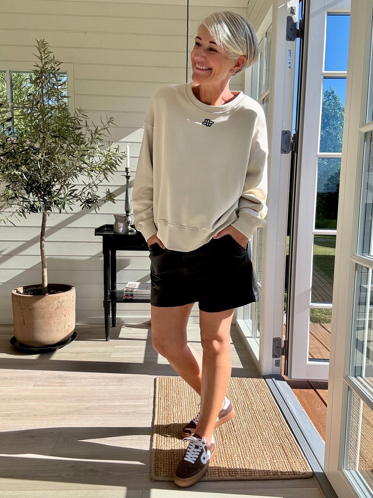 PERNE SWEATSHIRT12 MUNTHE