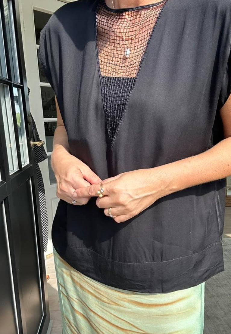 Rosalyn Funnel Web Bluse
