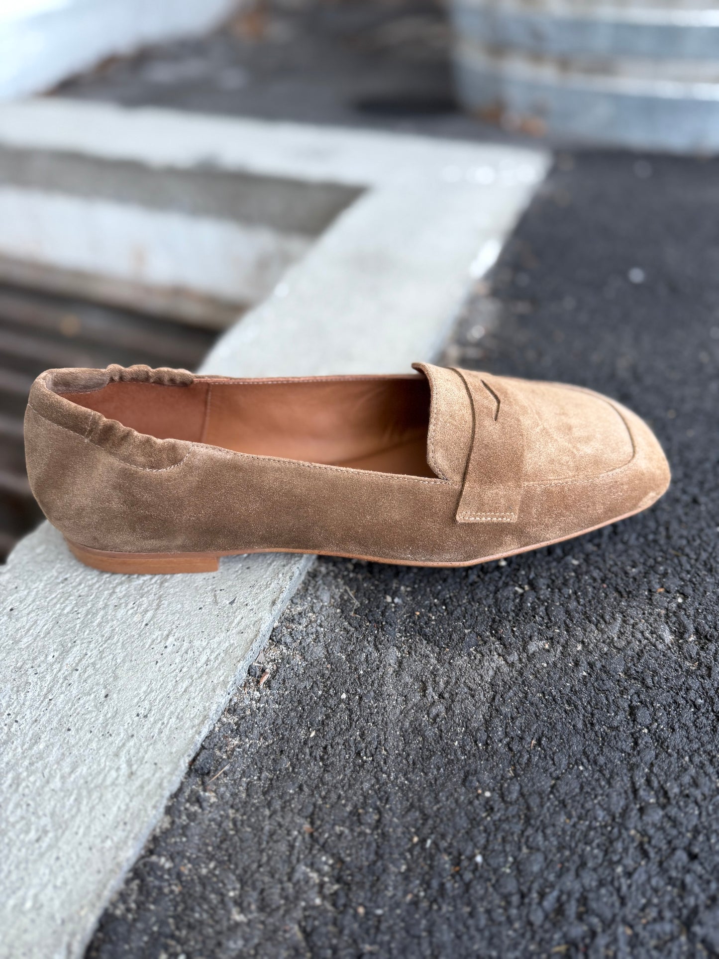 Tabac Babysilk Suede A8005