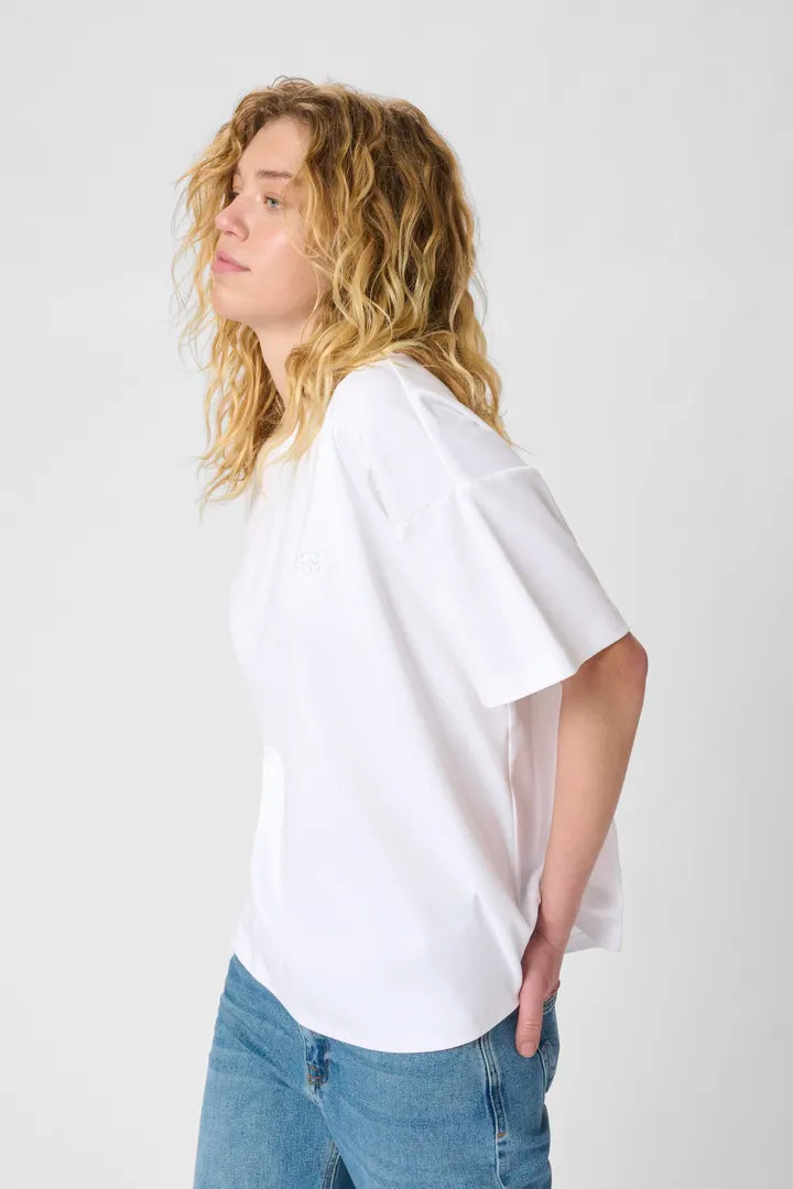Dana T-Shirt
