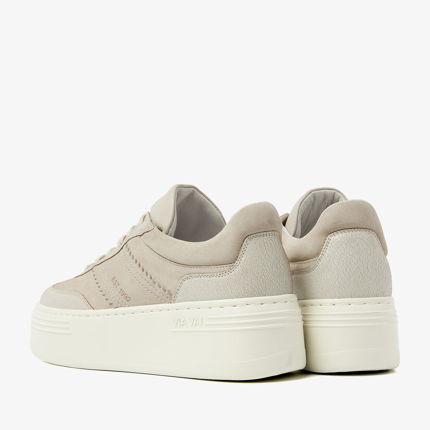 Isa Rue Sneakers