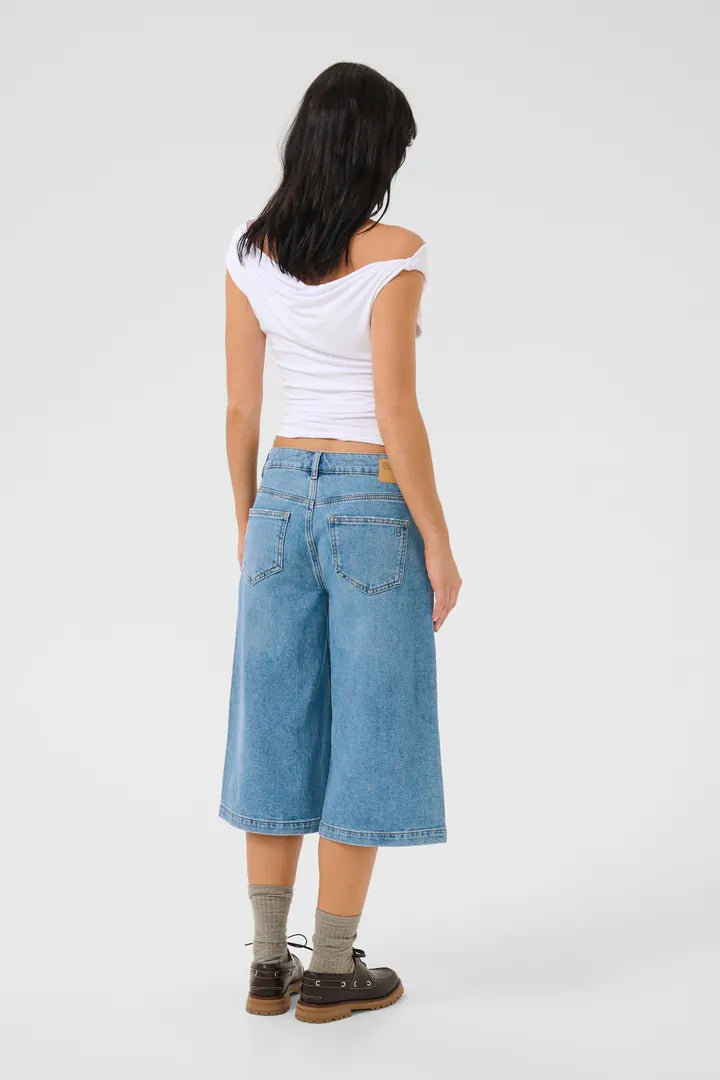 DANGO HIGH X-WIDE SHORTS MEW