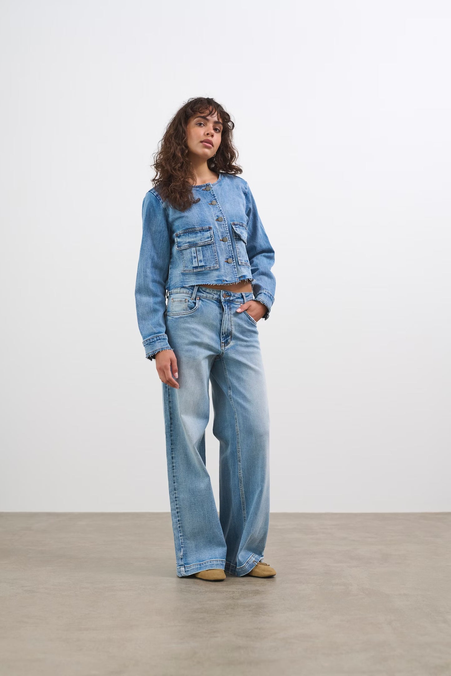 Dango High X-Wide Jeans