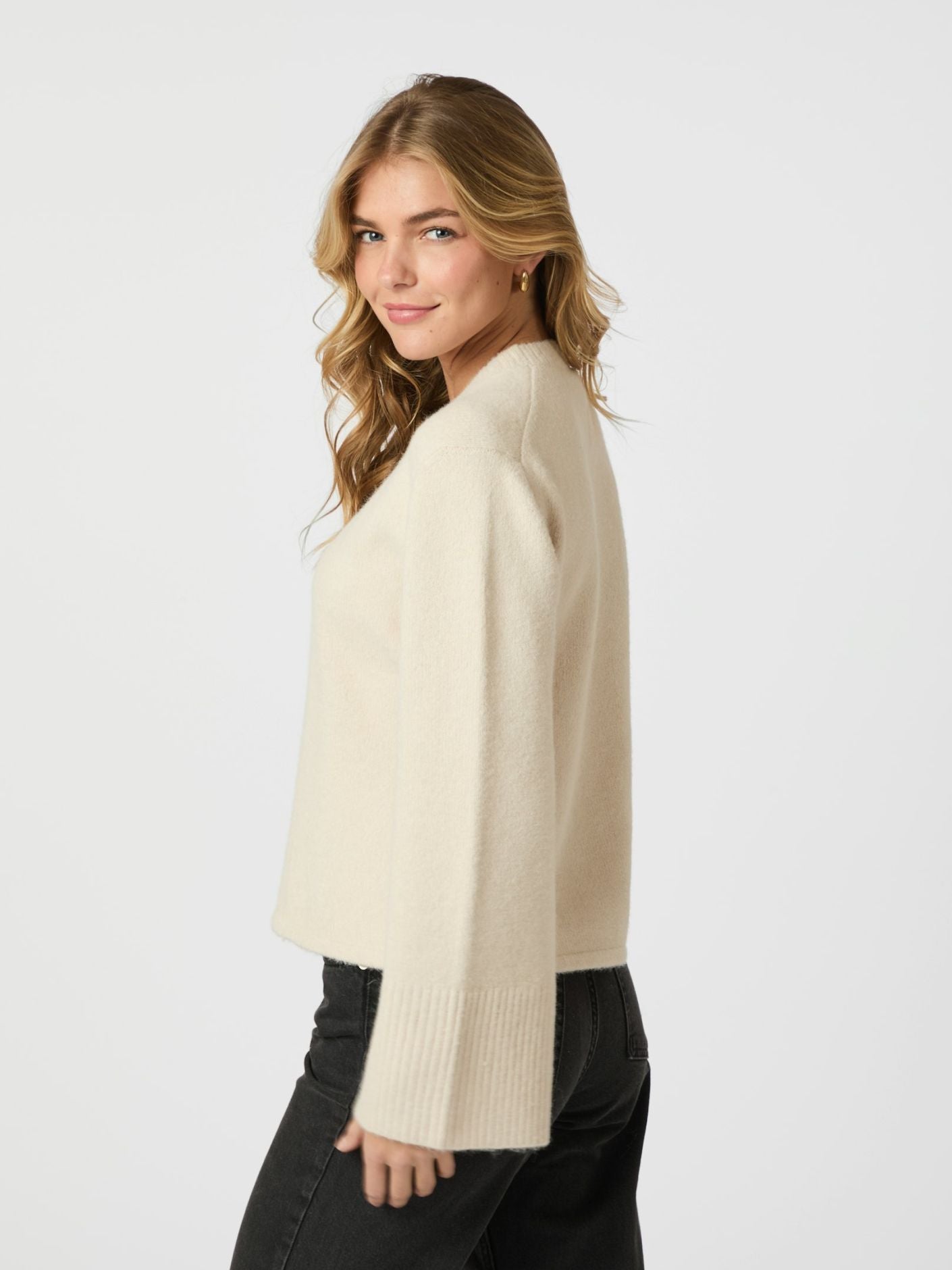 MIXIE STRIK CARDIGAN NEO NOIR
