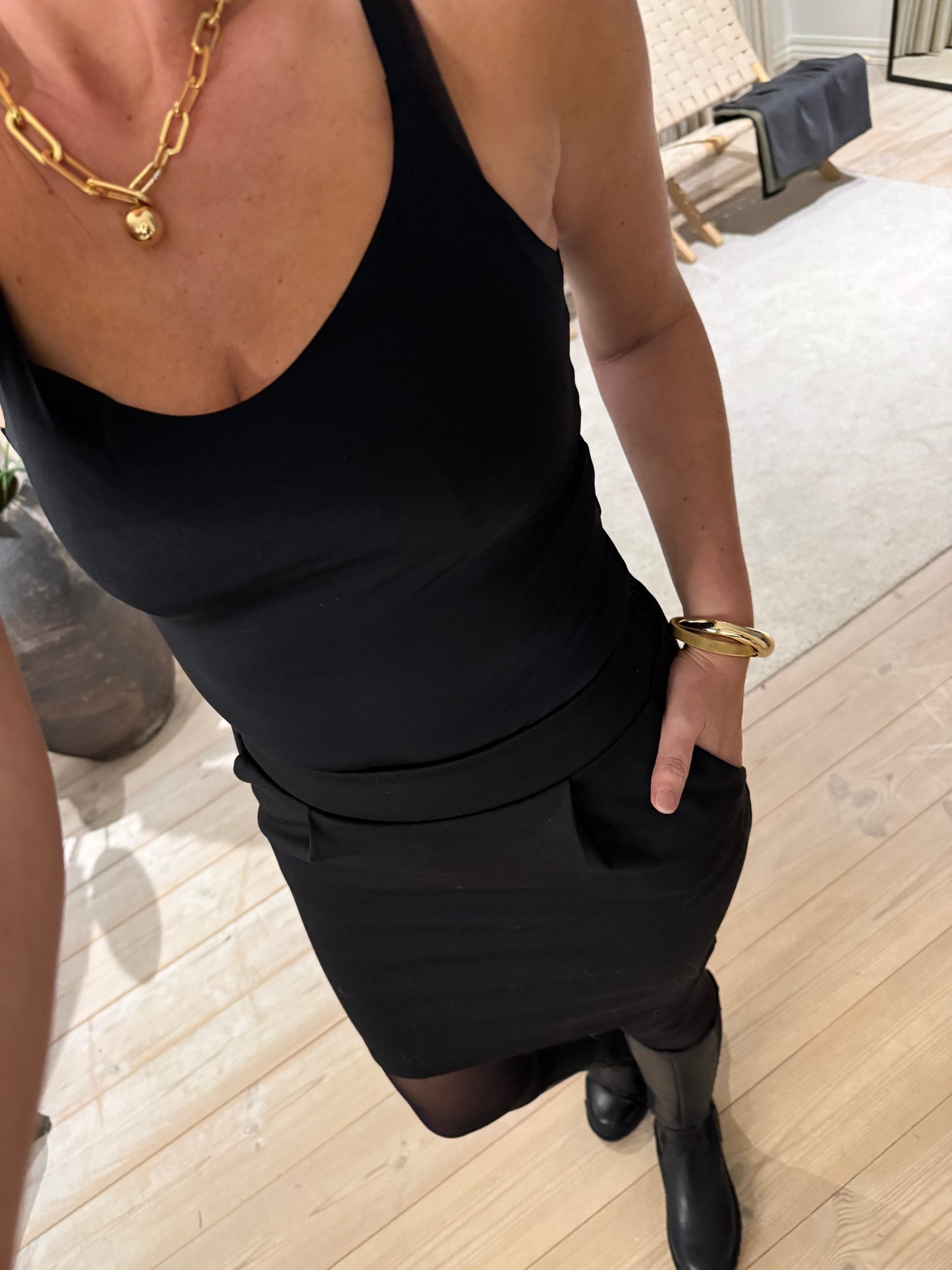 KATE NEDERDEL ICHI