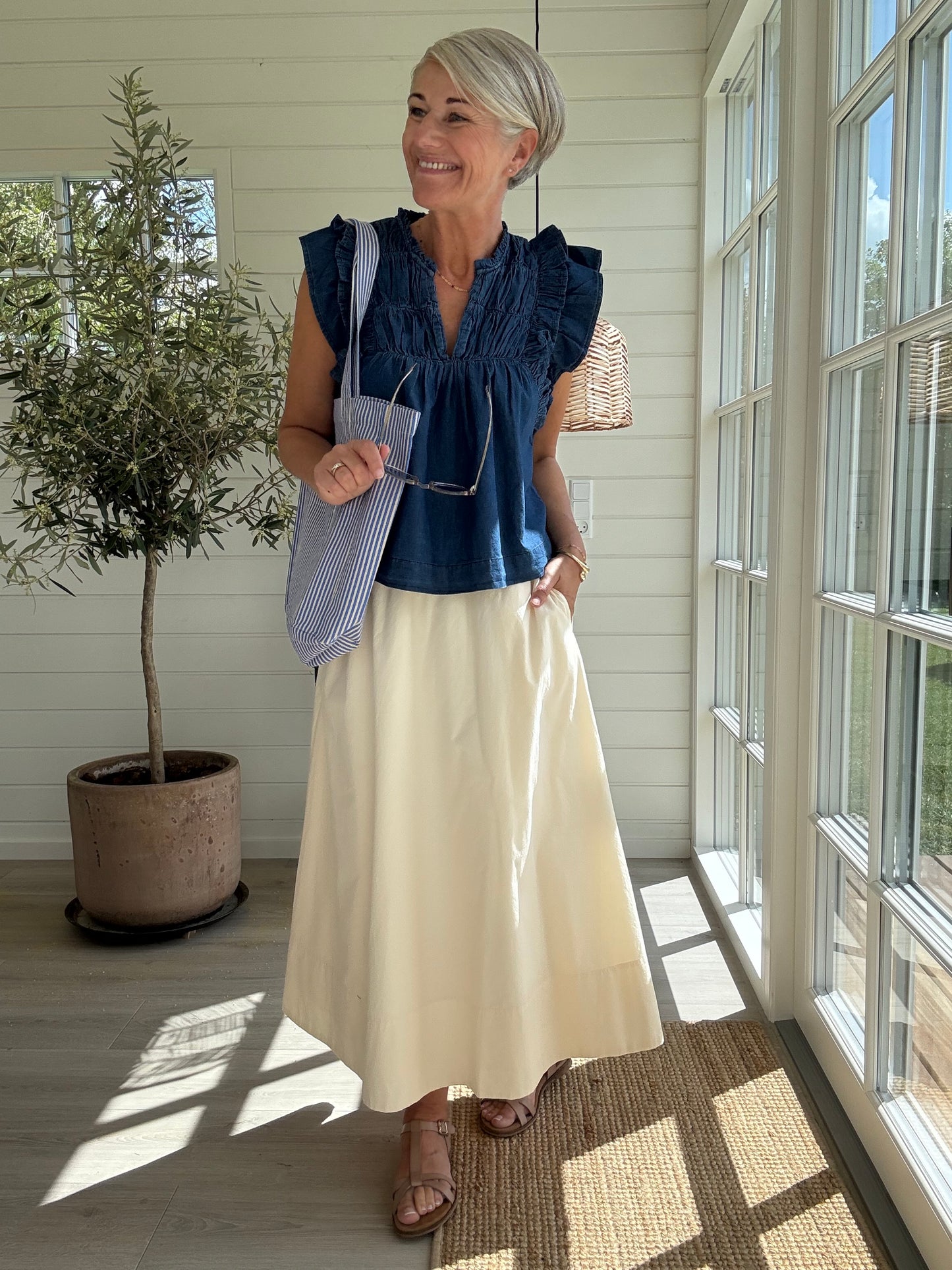 JAYLA DENIM TOP NEO NOIR