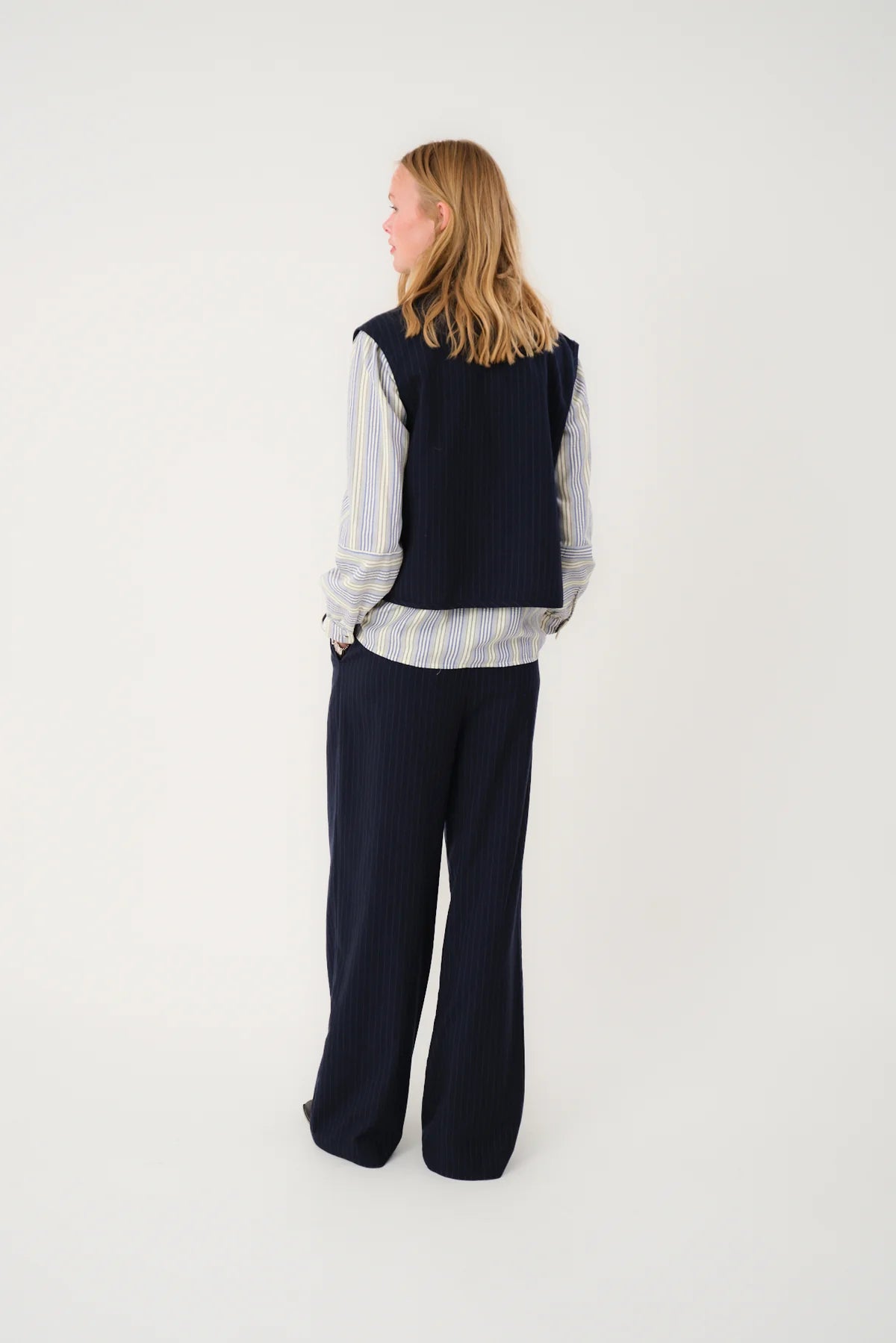 ABBEY VEST LL