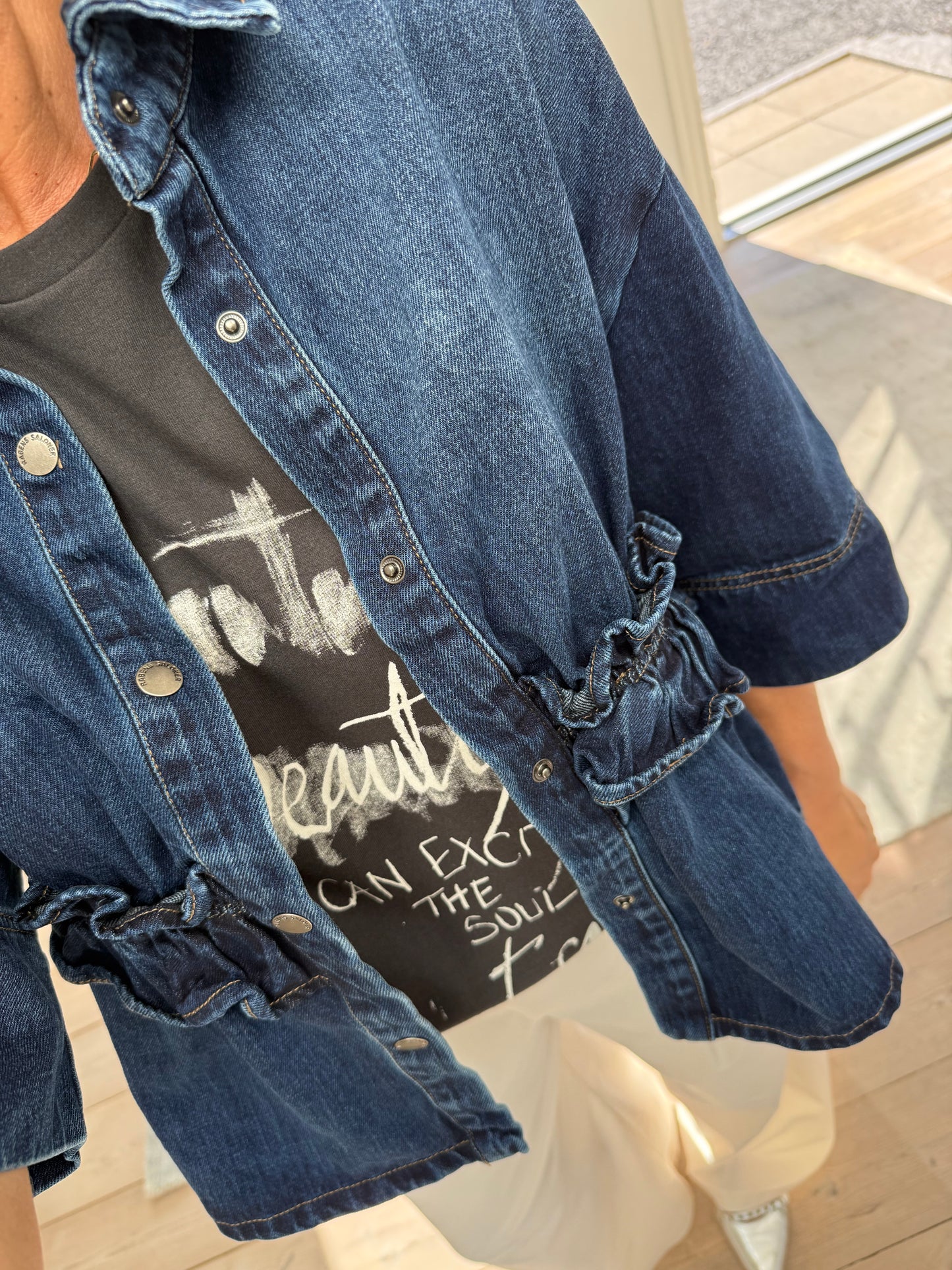 Ambla Beauty T-Shirt