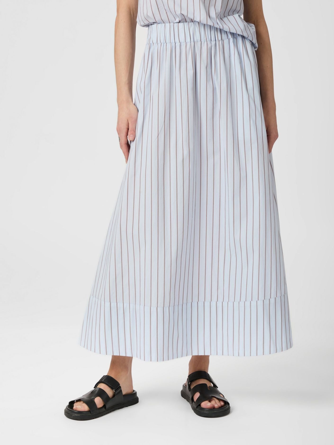 YARA STRIPE LONG SKIRT NEO NOIR