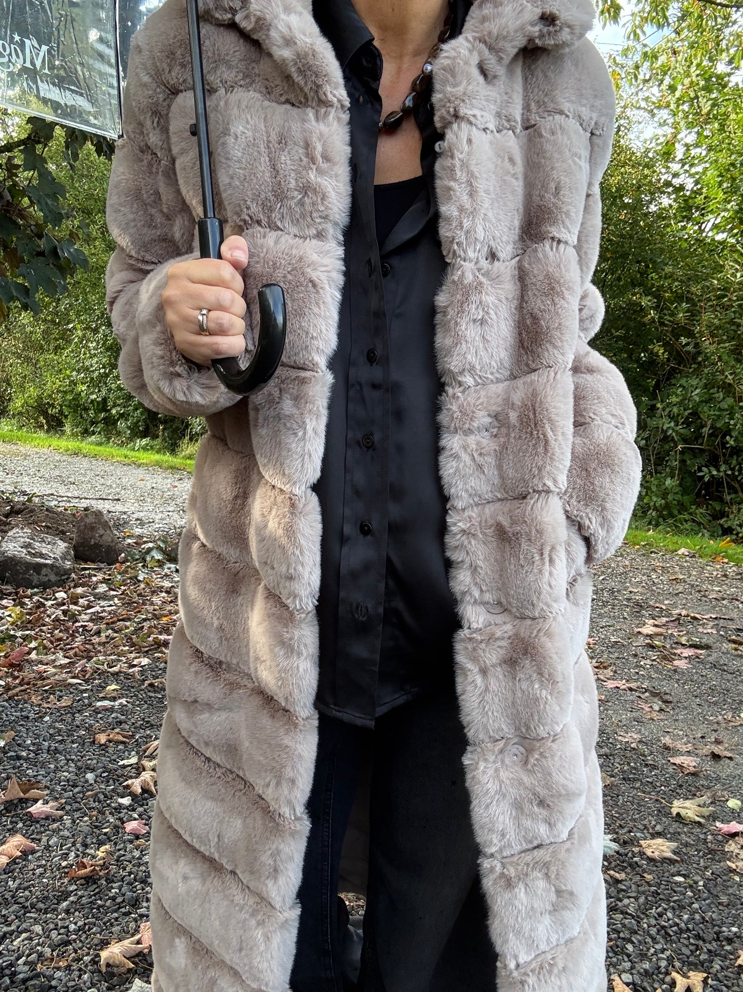LANG FAKE FUR JAKKE NOTYZ