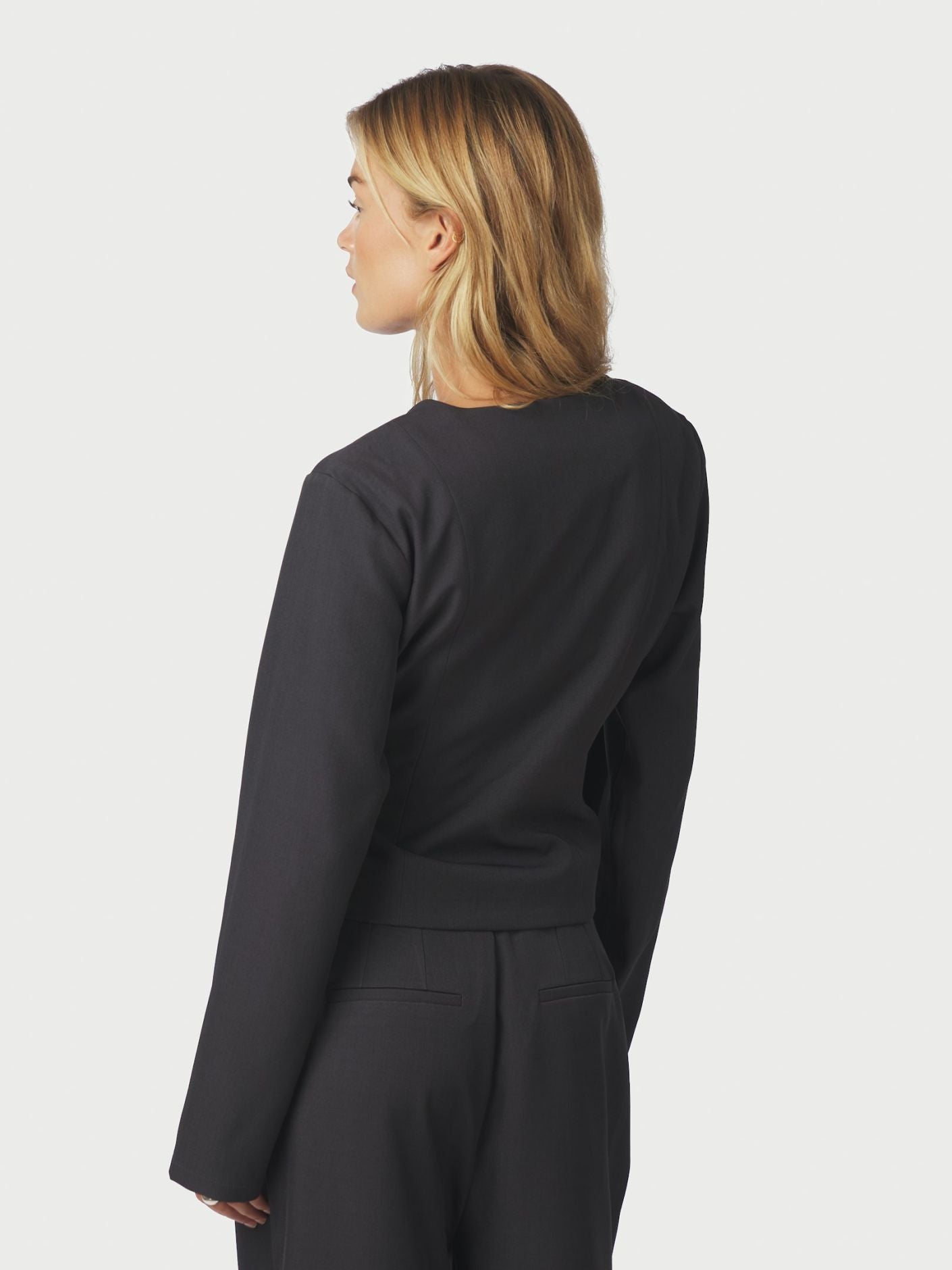SIMMI EYELET BLOUSE NN