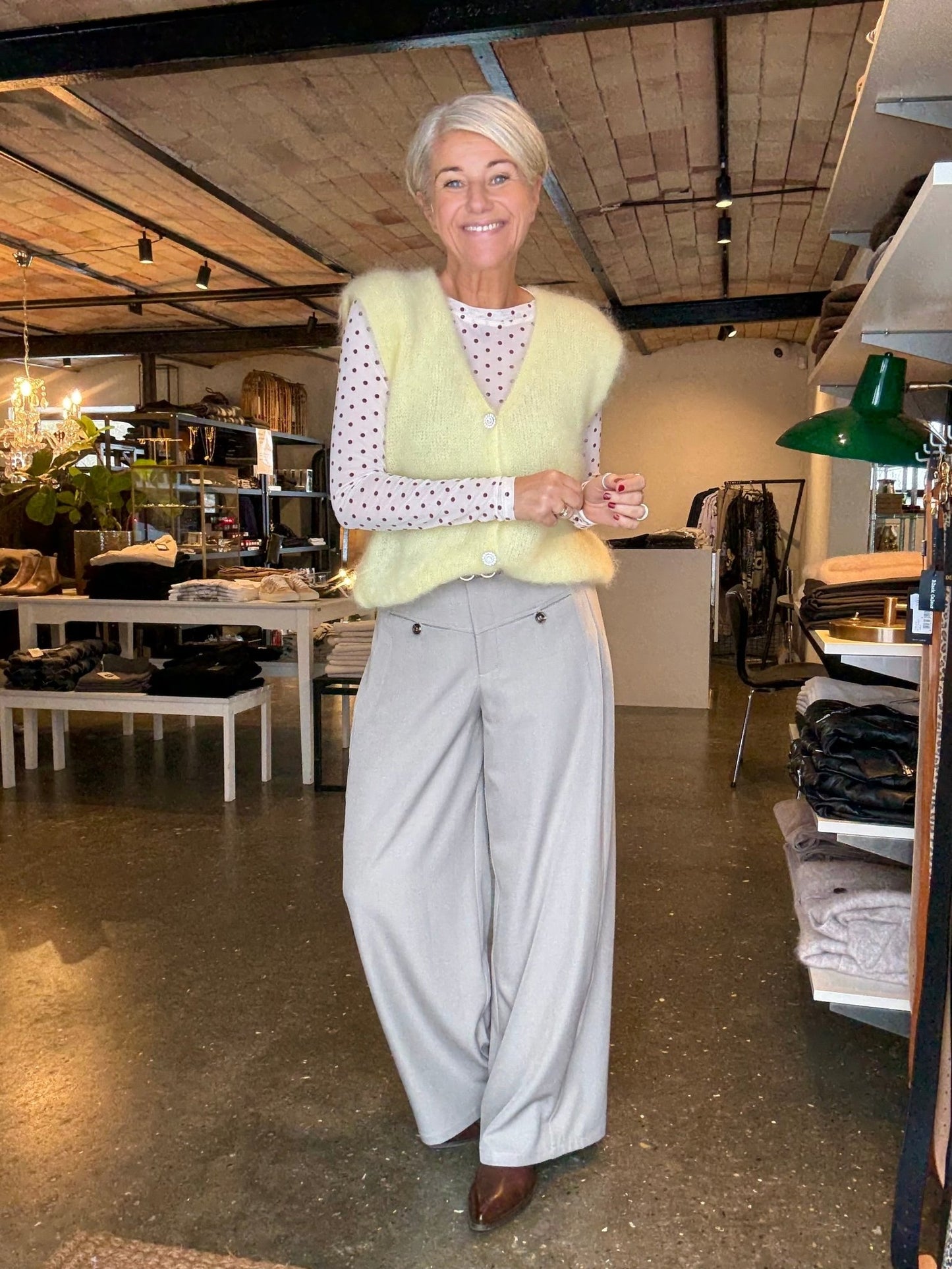 BJOERK KNIT VEST BC - LifeStyle Hedensted