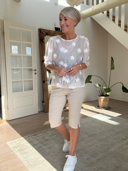 Renata Capri Shorts