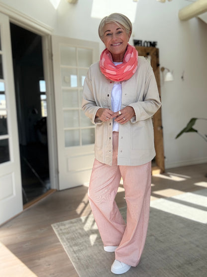 Nadin Jakke
