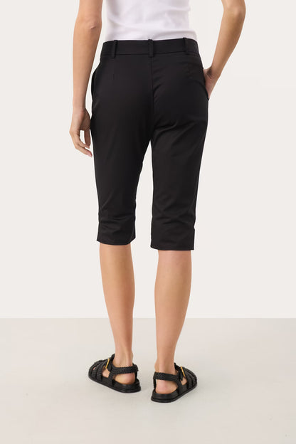 Renata Capri Shorts