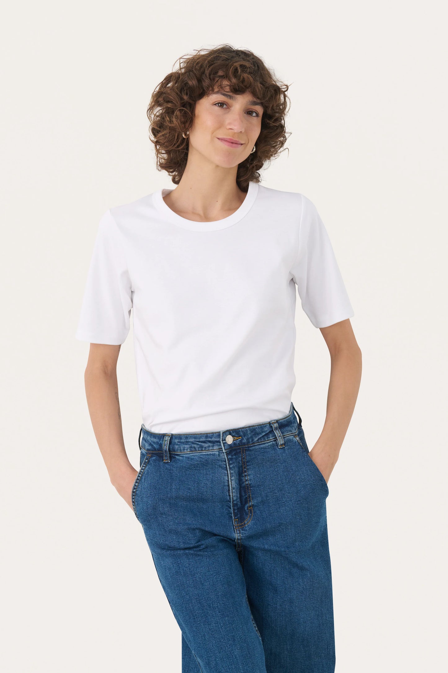 Ratana T-Shirt New