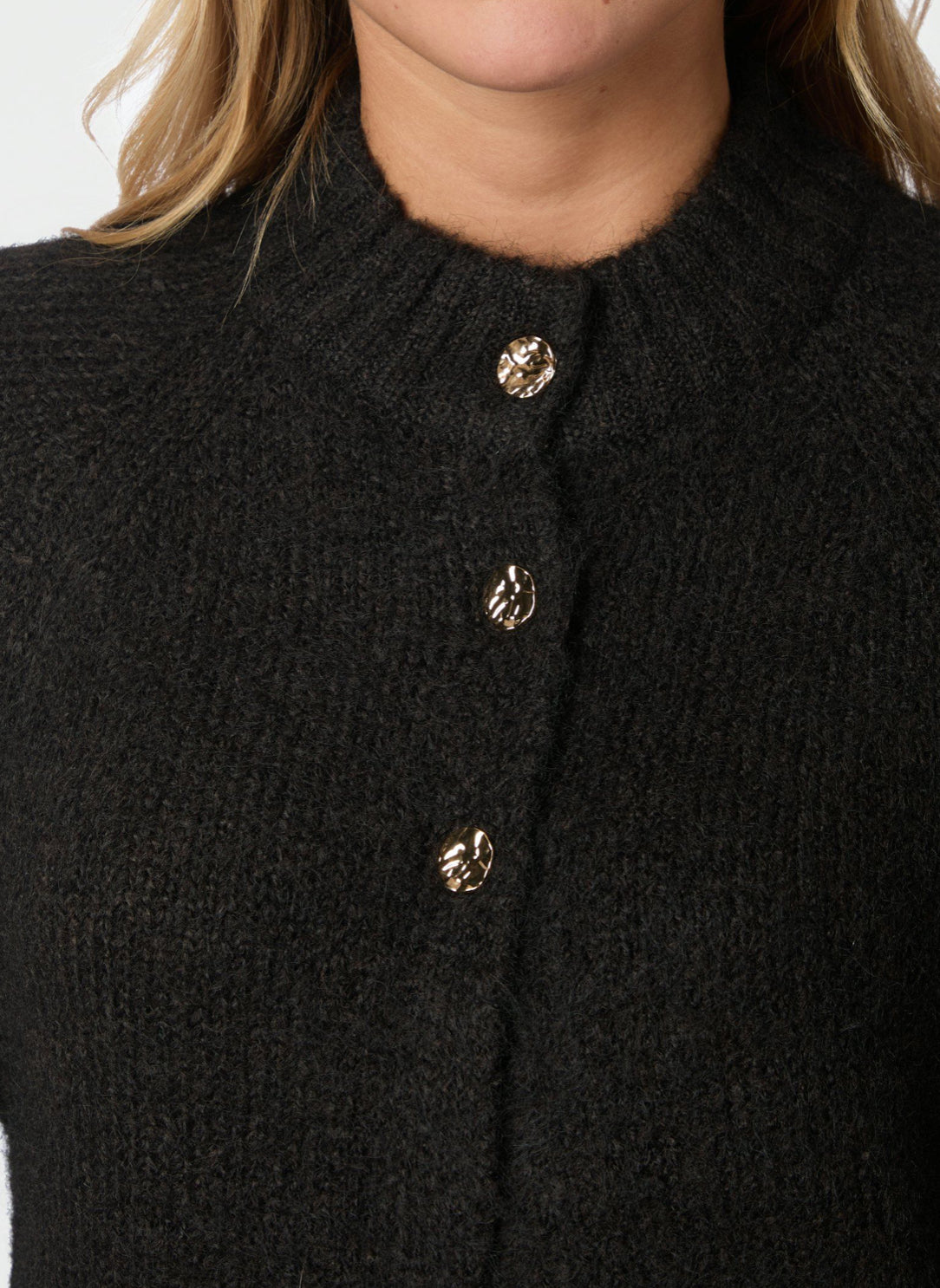 BENUTA FLUFFY KNIT CARDIGAN NEO NOIR