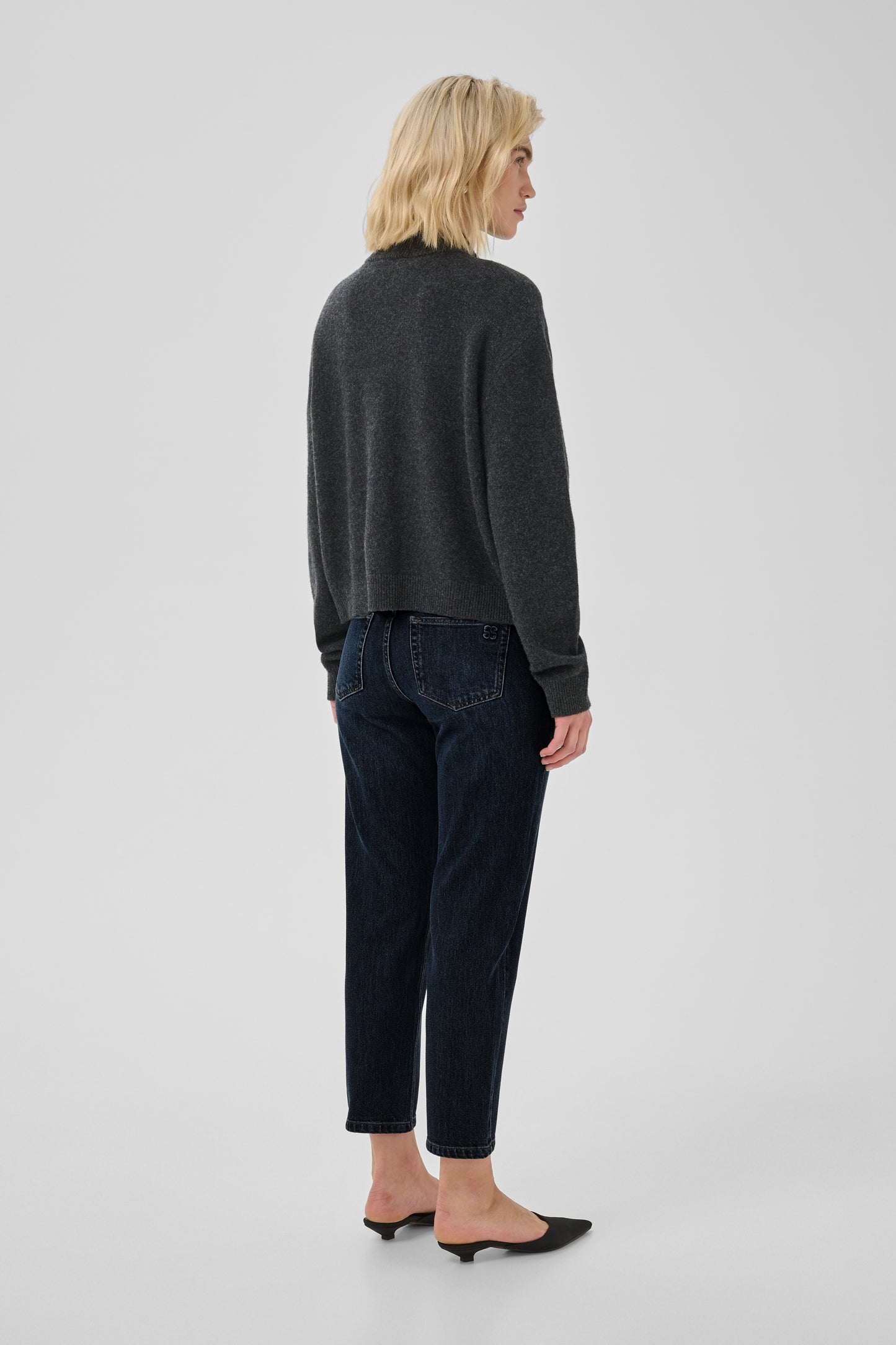 THE MOMMY 139 HIGH TAPERED JEANS MEW - NY