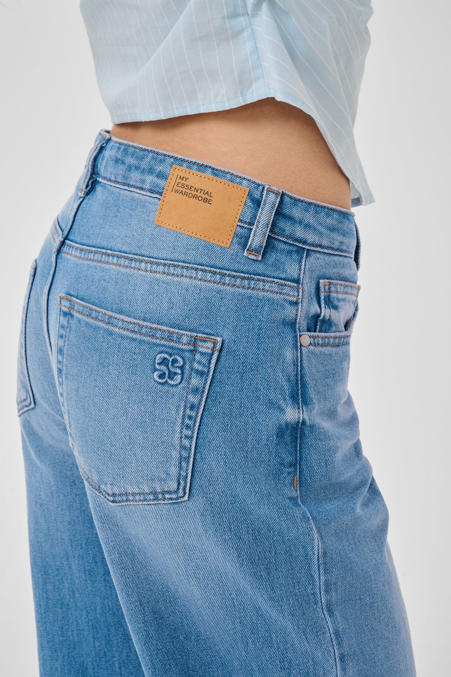 LOUIS 139 WIDE JEANS 05 MEW