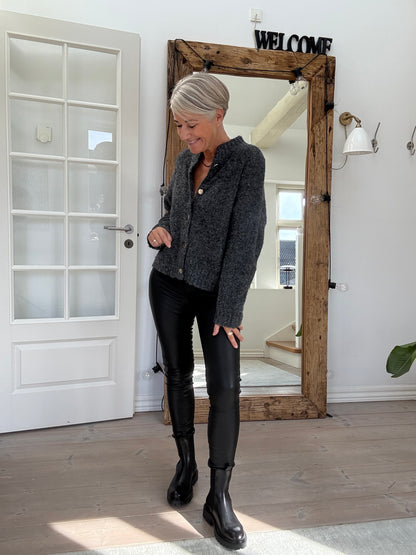 TAURA FLUFFY KNIT CARDIGAN NEO NOIR