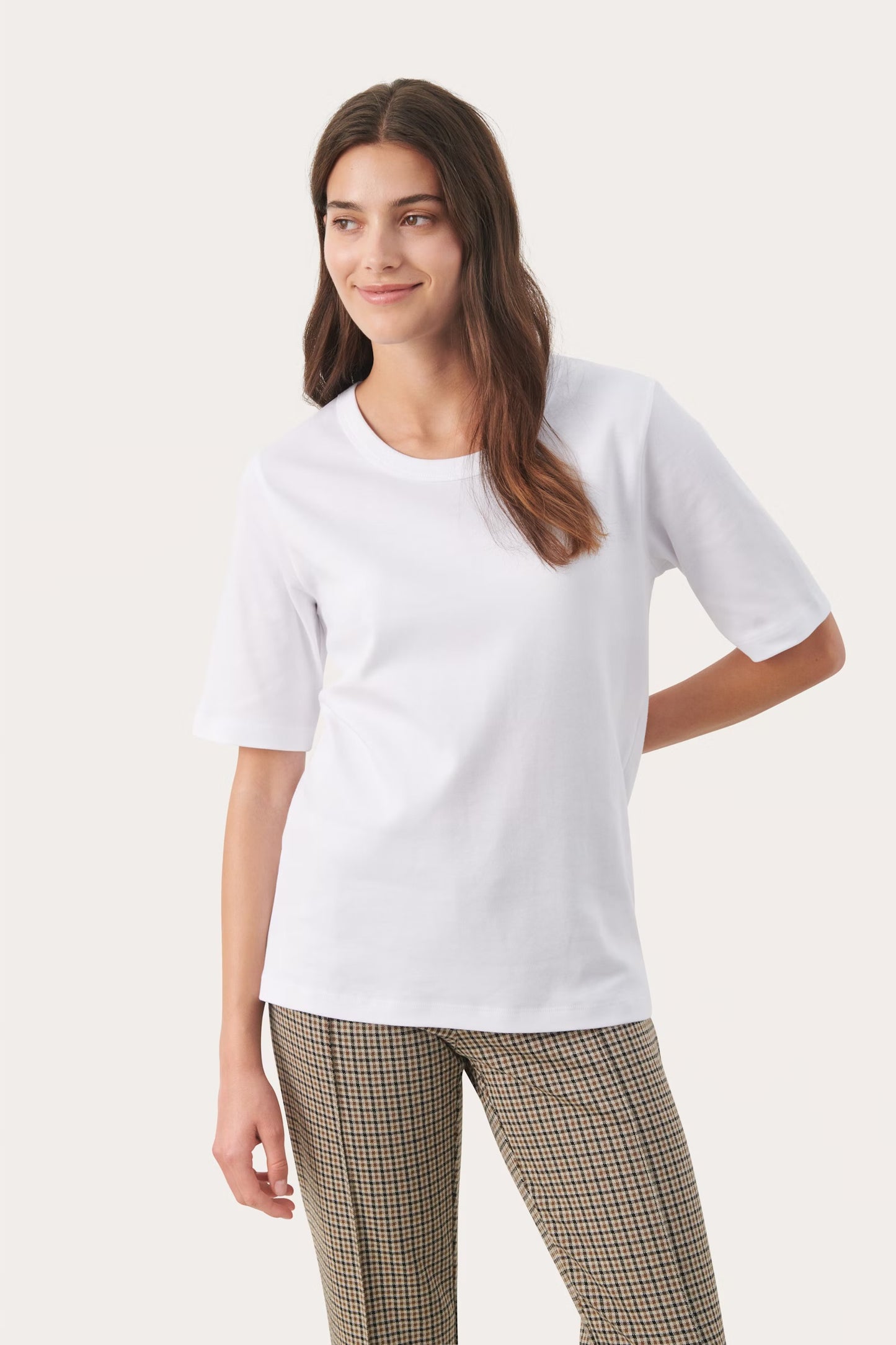 Ratana T-Shirt