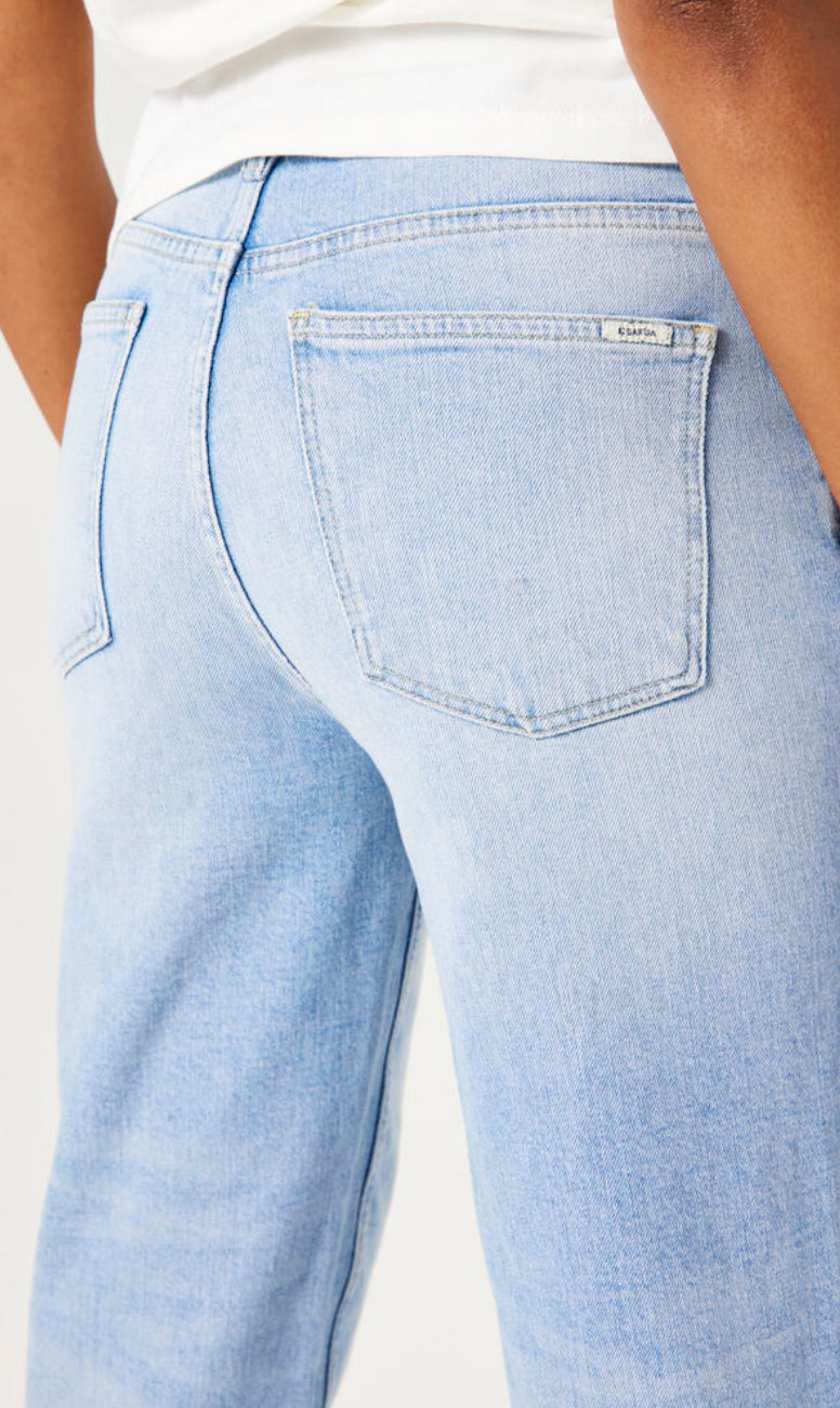 Isabella Mom Fit Jeans