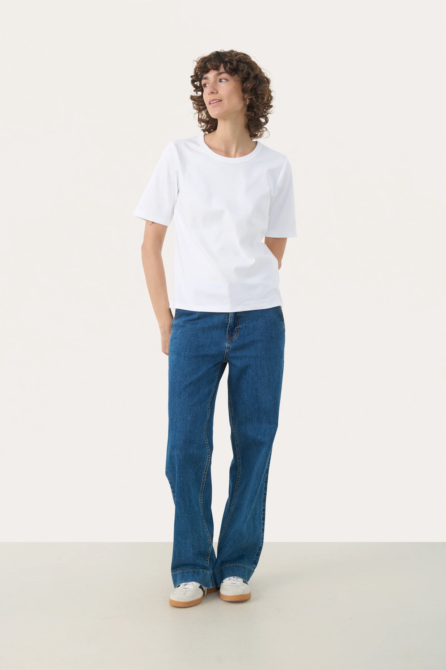 Ratana T-Shirt New