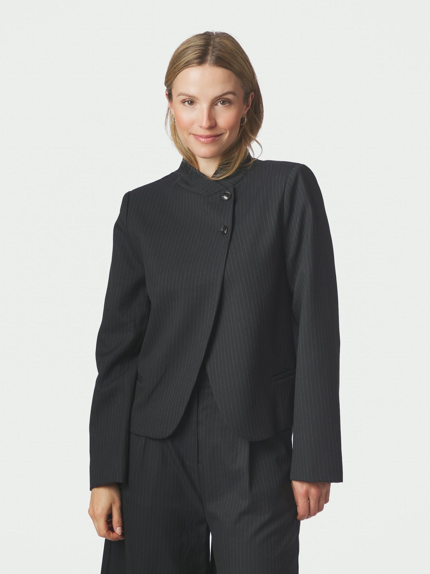 TIRIA SLIM PINSTRIPE BLAZER NN