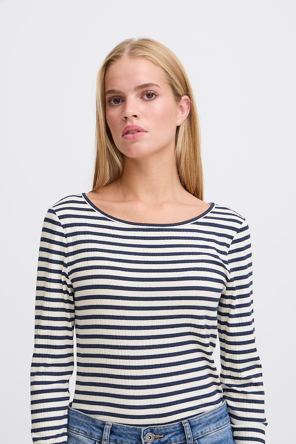 Cella L/Æ T-Shirt