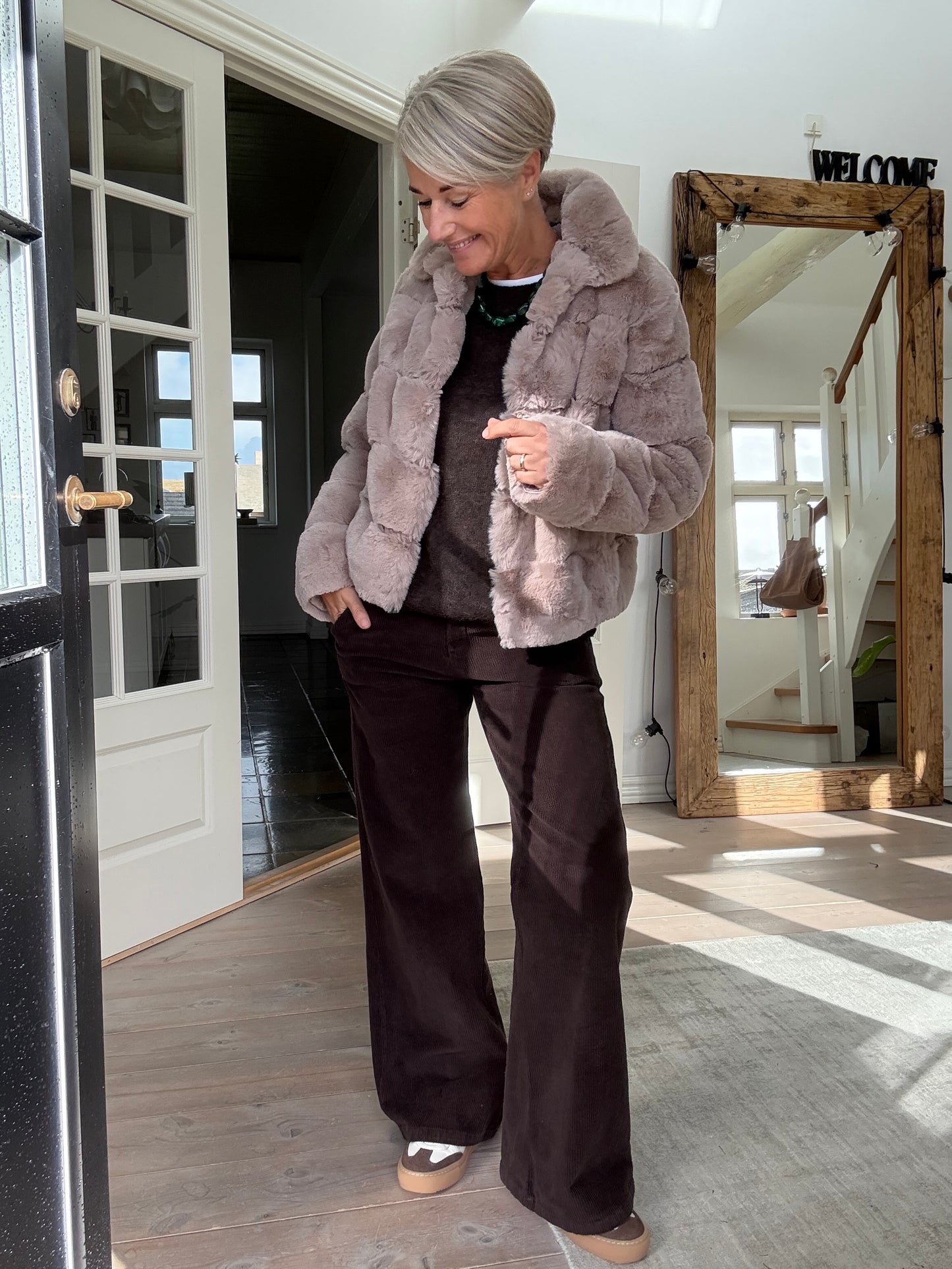KORT FAKE FUR JAKKE NOTYZ