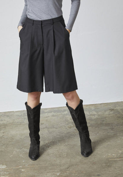 LOVE1297 SHORTS L&D