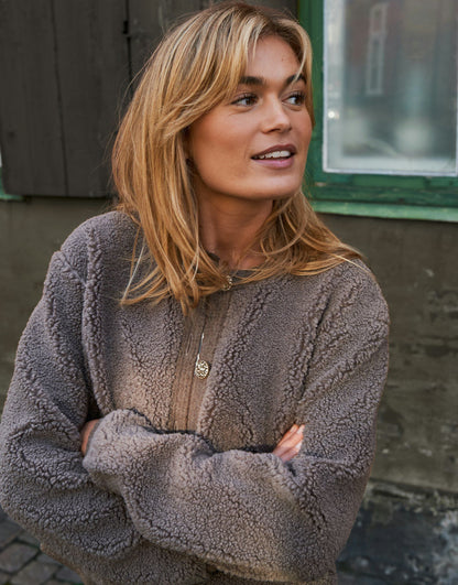 LIMO FLUFFY KNIT CARDIGAN