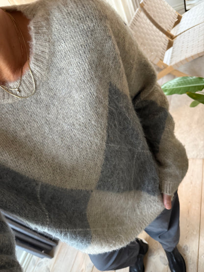BETH ARGYLE KNIT JUMPER BC