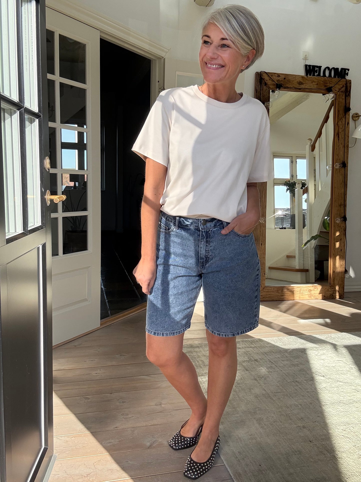 Anne T-Shirt