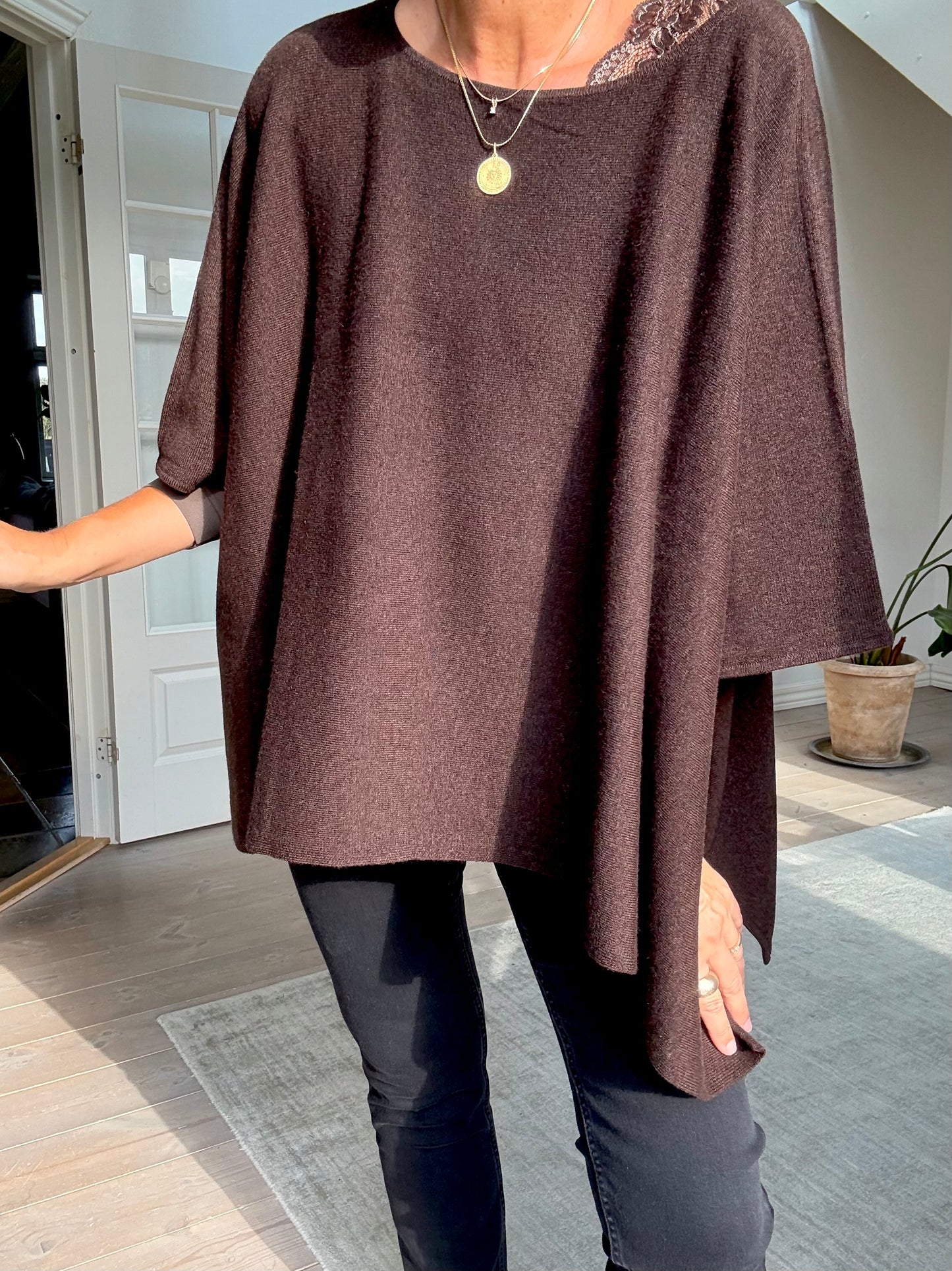 TILANNA STRIK PONCHO PART TWO