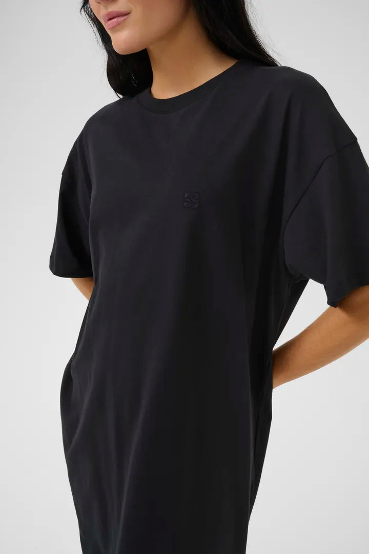 Lisa Logo T-shirt kjole