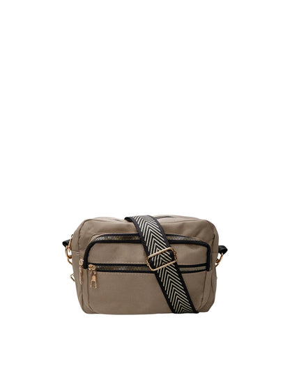 VANDA CROSSOVER TASKE BLACK COLOUR