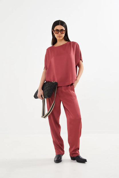 SERENA SOLID LACEY BLUSE RS