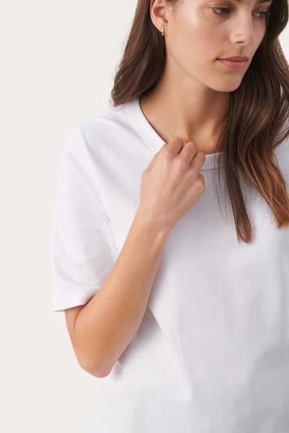 Ratana T-Shirt