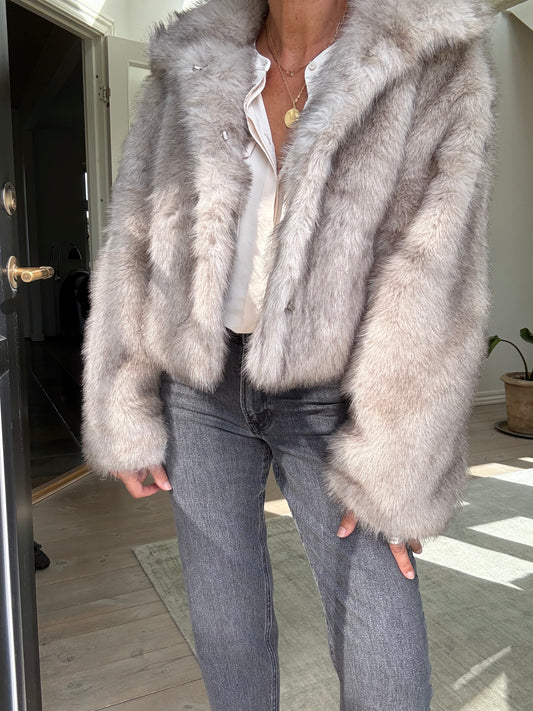 STEFF FAUX FUR JAKKE NEO NOIR