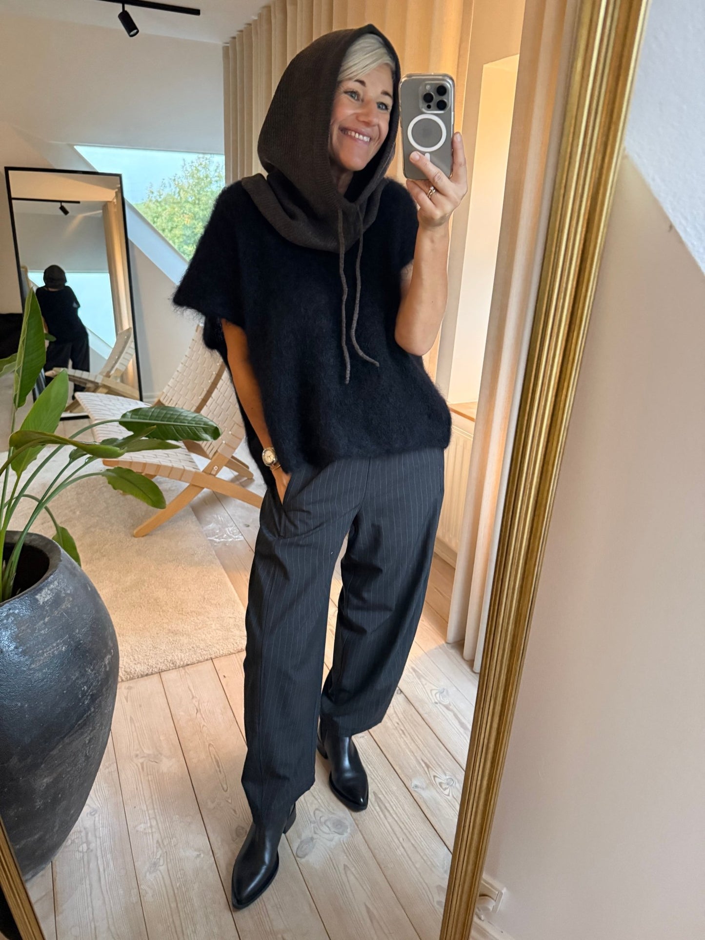 BJOERK STRIKKET V - NECK VEST BC - LifeStyle Hedensted