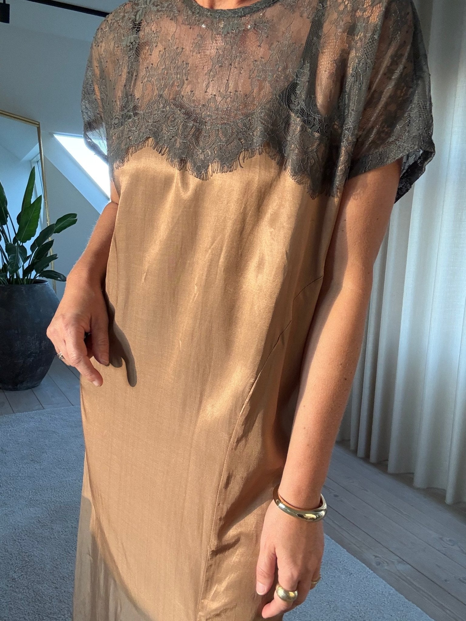 BOTILLA SHEER LACE KJOLE RS - LifeStyle Hedensted