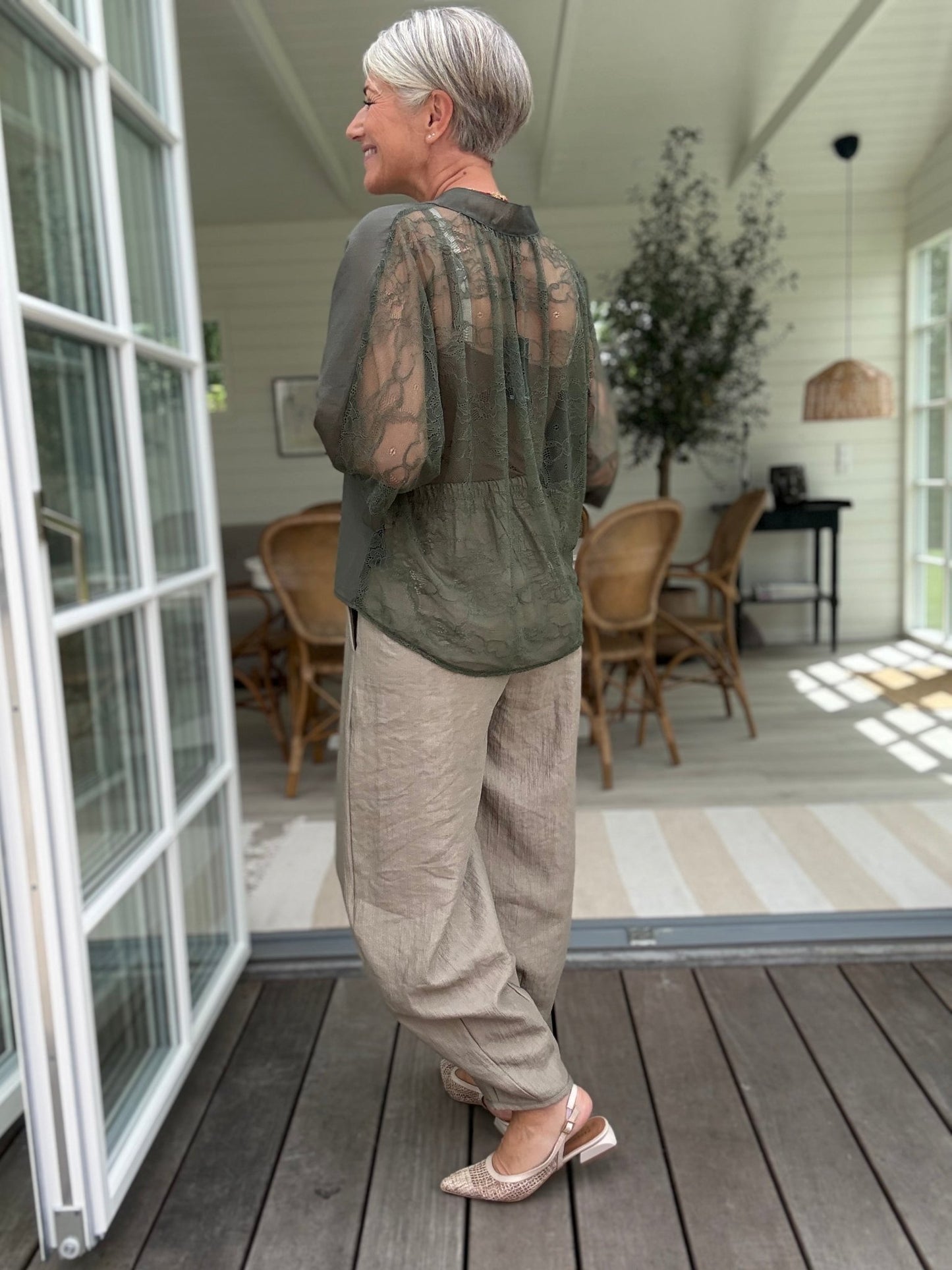CARLA BLONDE SKJORTE BC - LifeStyle Hedensted