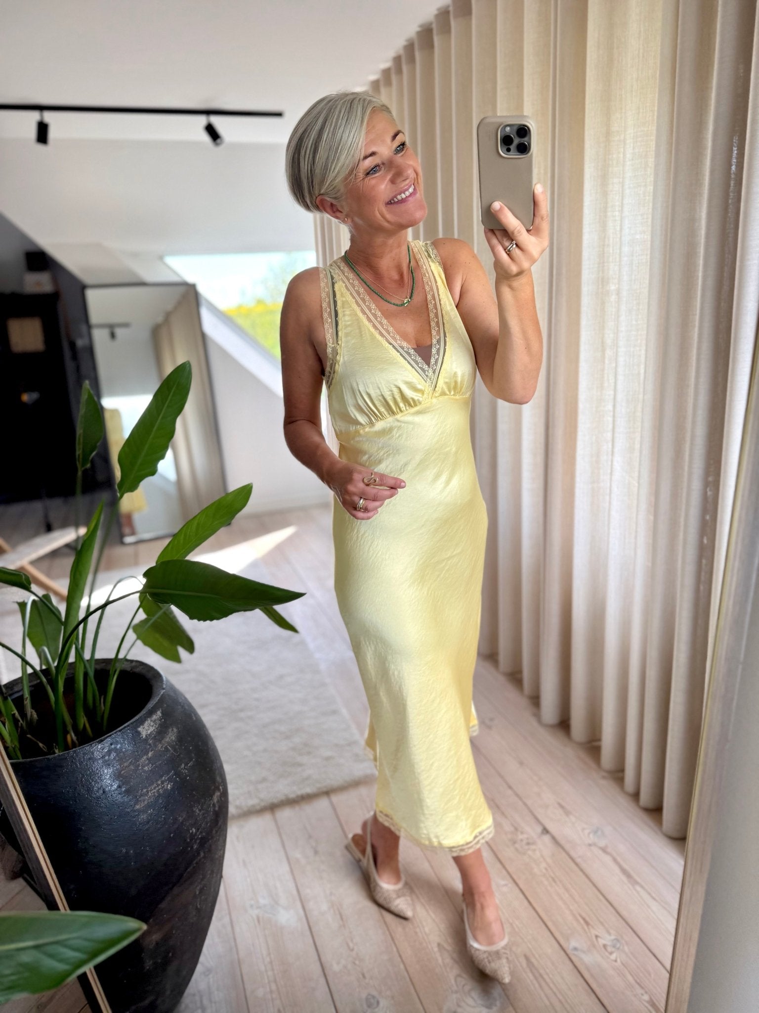 CLARI MIDI KJOLE LL - LifeStyle Hedensted
