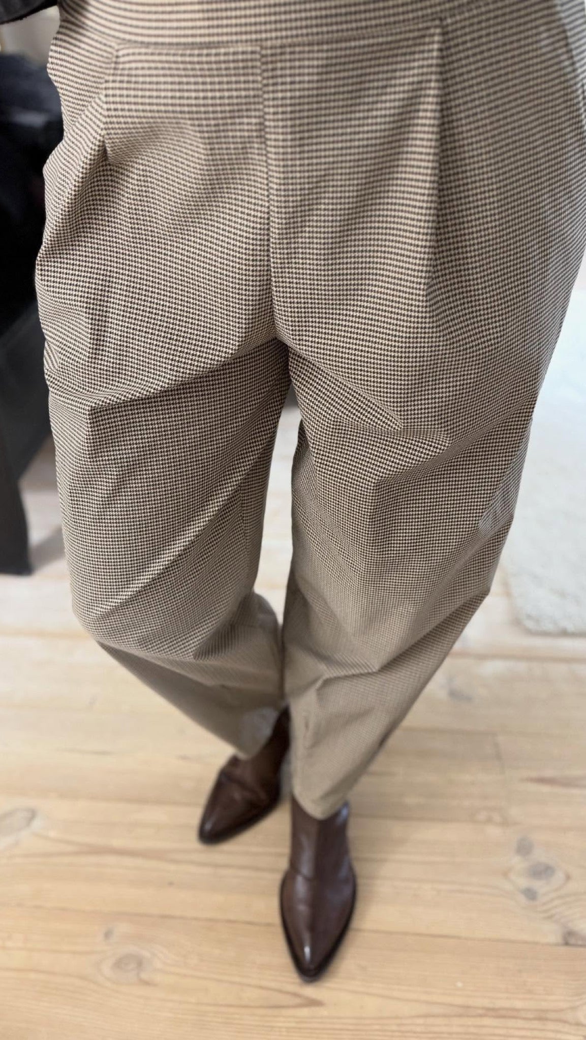 DAVINA ART BARREL BUKS BC - LifeStyle Hedensted