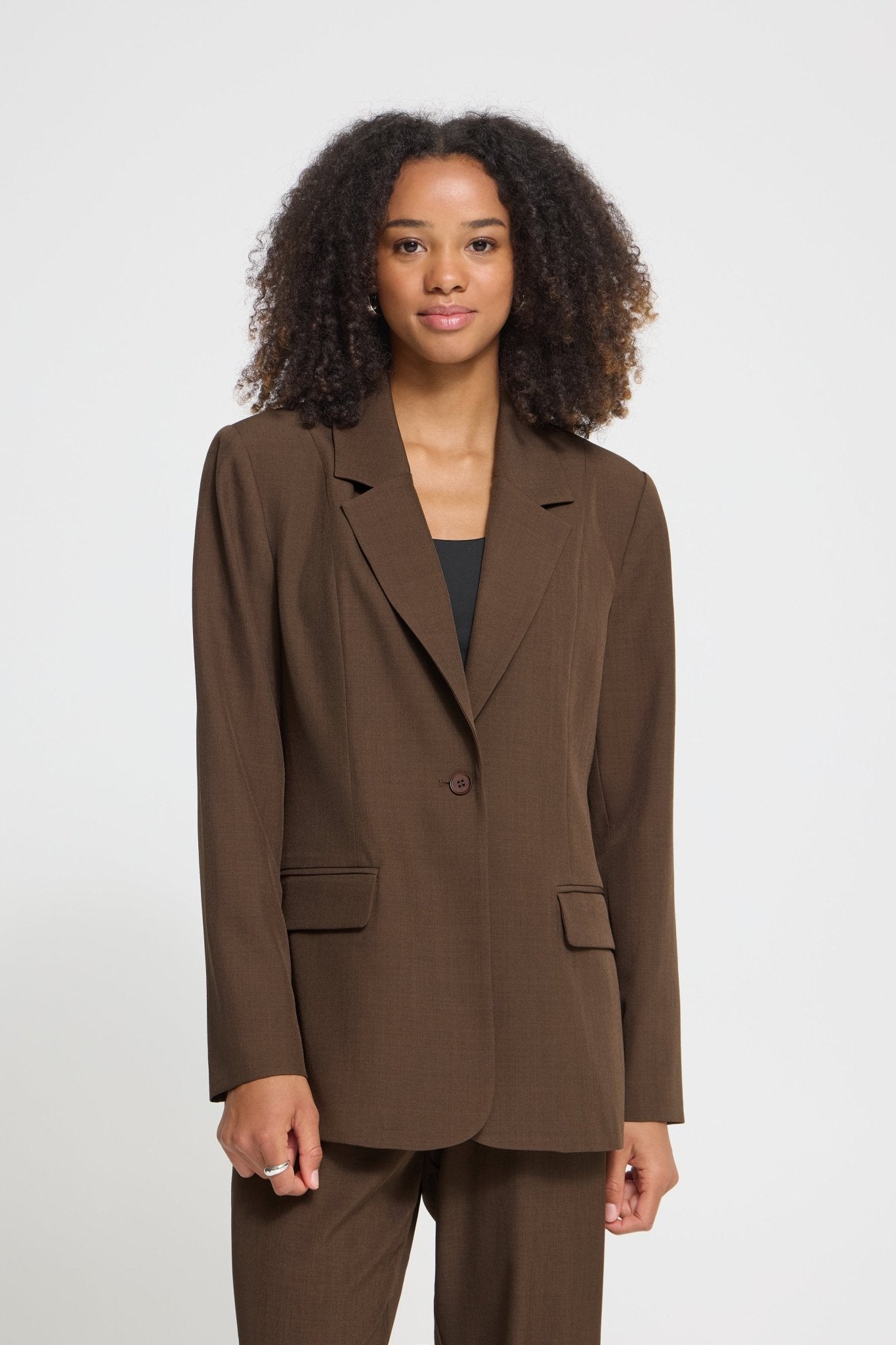 FAVA OVERSIZE BLAZER EN KNAP ICHI - LifeStyle Hedensted