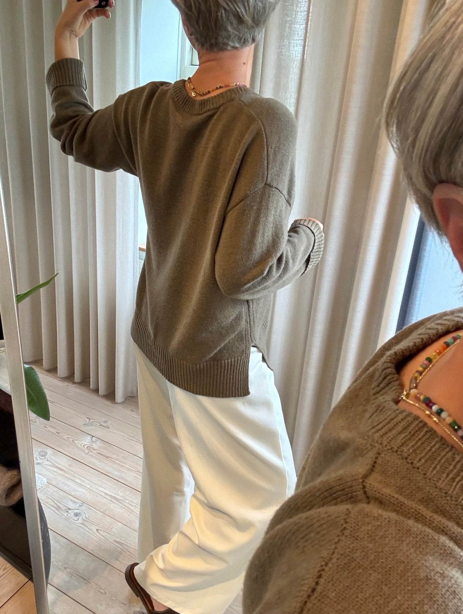 HUXI V-HALS STRIK MEW - LifeStyle Hedensted