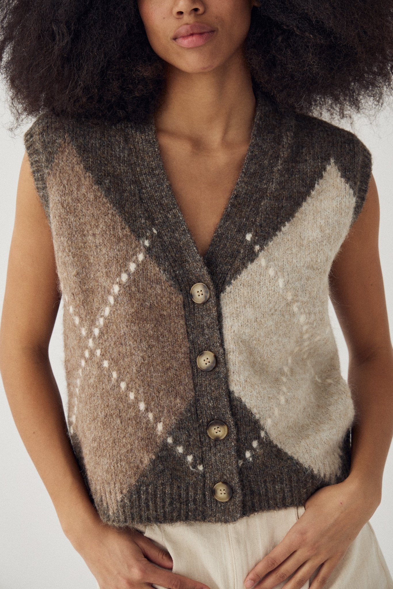 LAIANA KNIT VEST NE - LifeStyle Hedensted